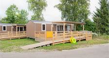 Childrens mobile home Wheelchair accessible mobile home de zwaan at RCN Zeewolde